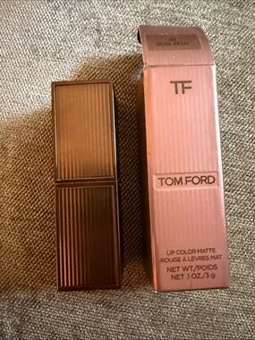 Tom Ford Matte Lip Color - Dusty Rose Packaging